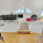 Three-bedroom In Дом отдыха