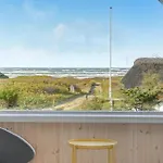 Three-bedroom In 펜션