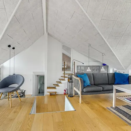 Three-bedroom In Holiday home Blokhus